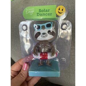 NEW Solar Powered Dancing Dancer Swimming SLOTH Cute Bobble Head Sun Catcher Toy
